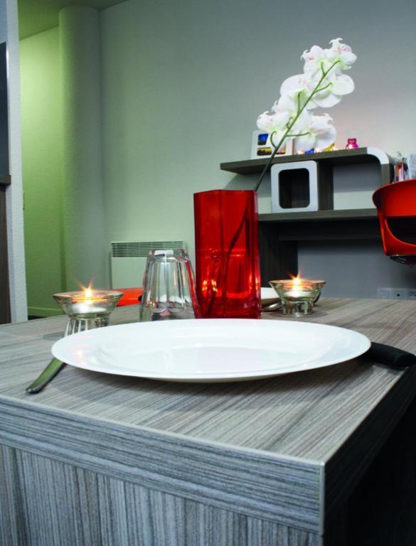 Uxco Omega Rouen Apartment Phòng bức ảnh